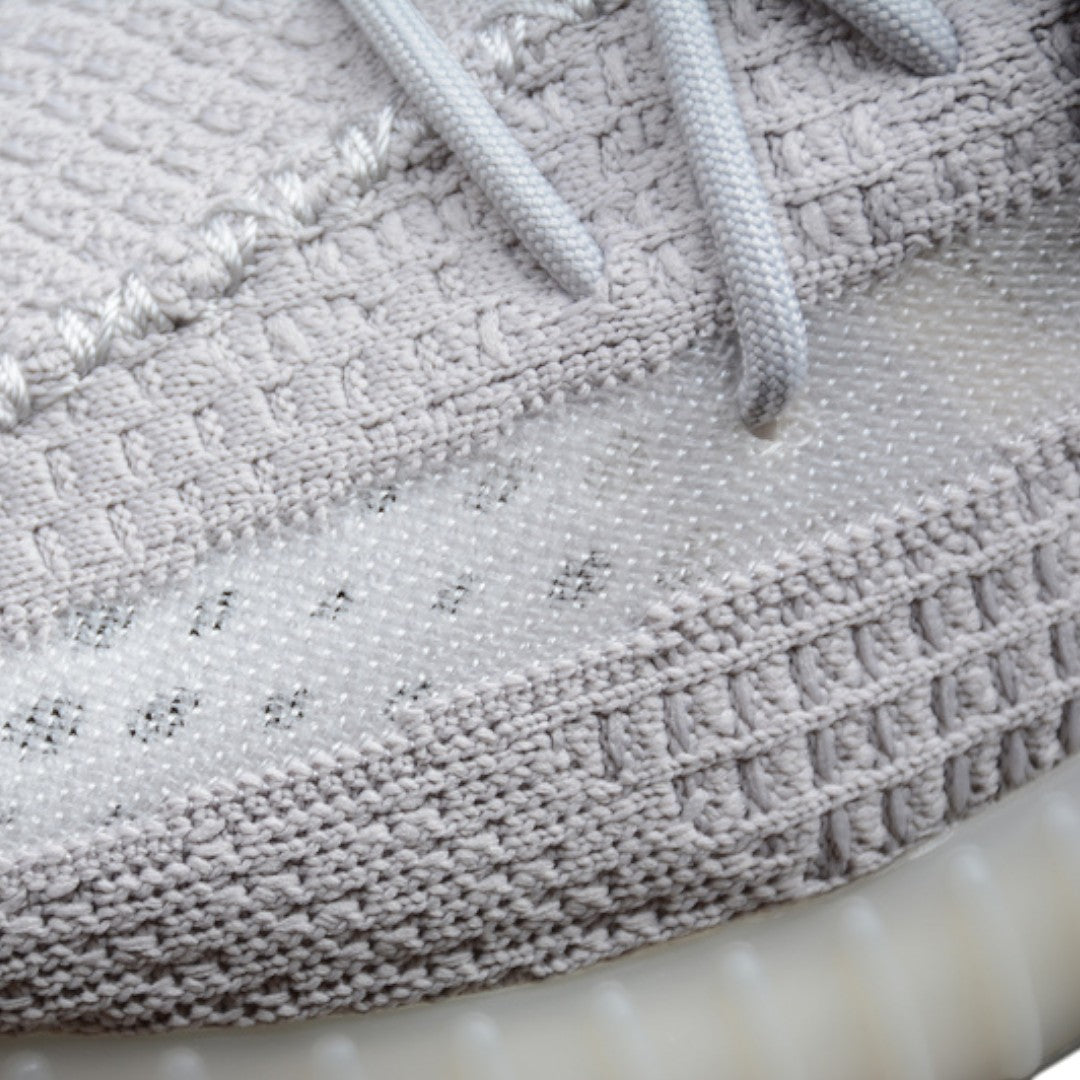 Yzy Boost 350 V2 'Tail Light'