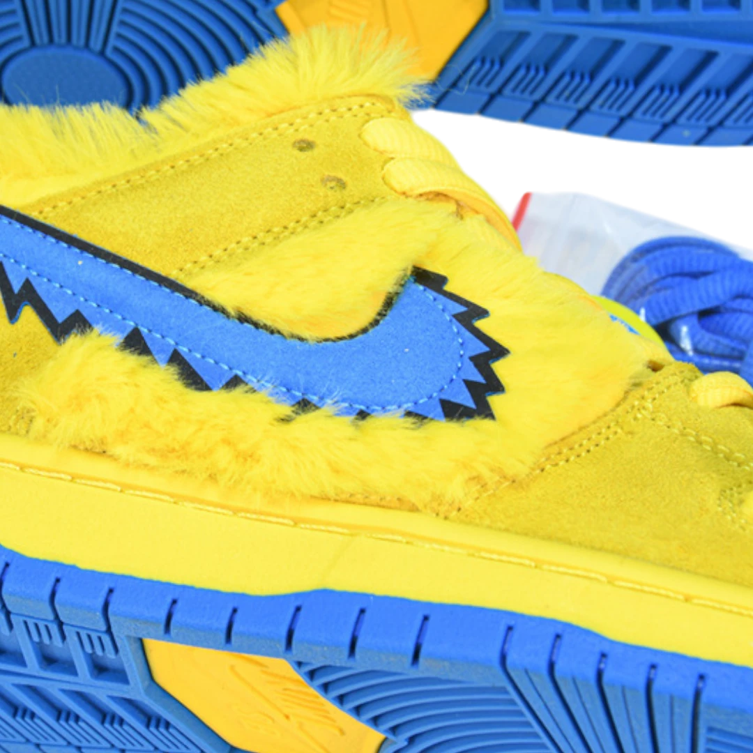 Grateful Dead x SB Dnk Low Bears 'Yellow'