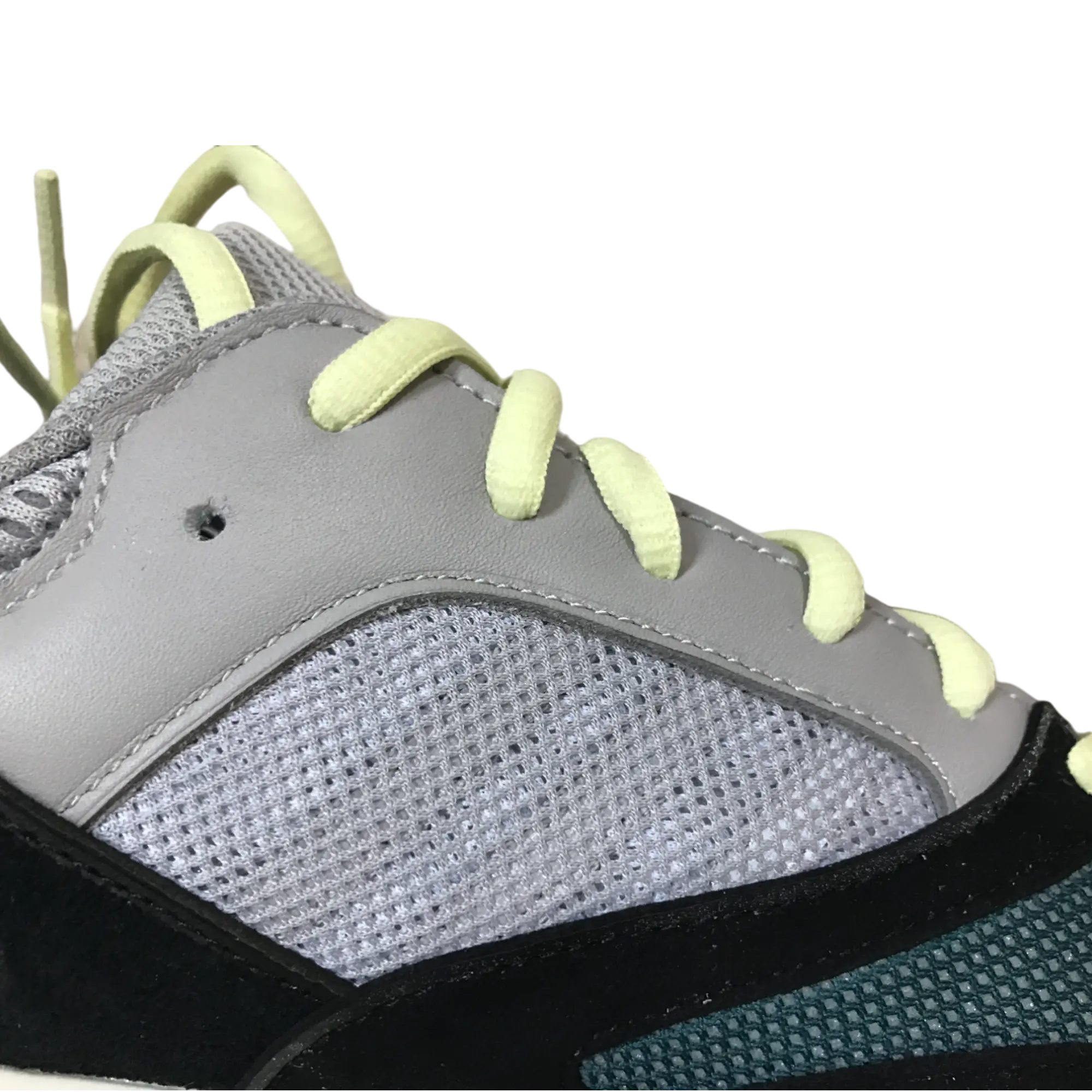 Yzy Boost 700 'Wave Runner'