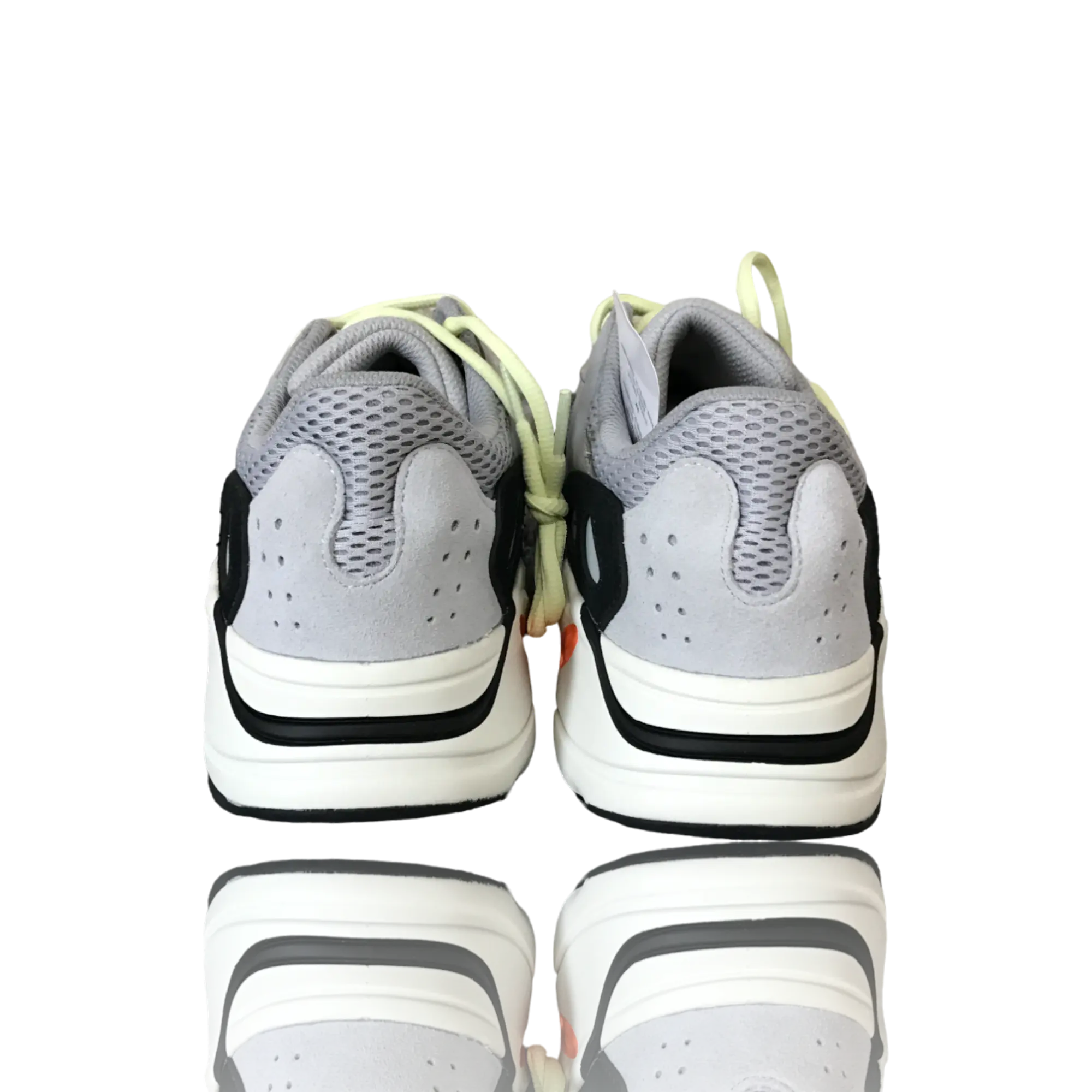 Yzy Boost 700 'Wave Runner'