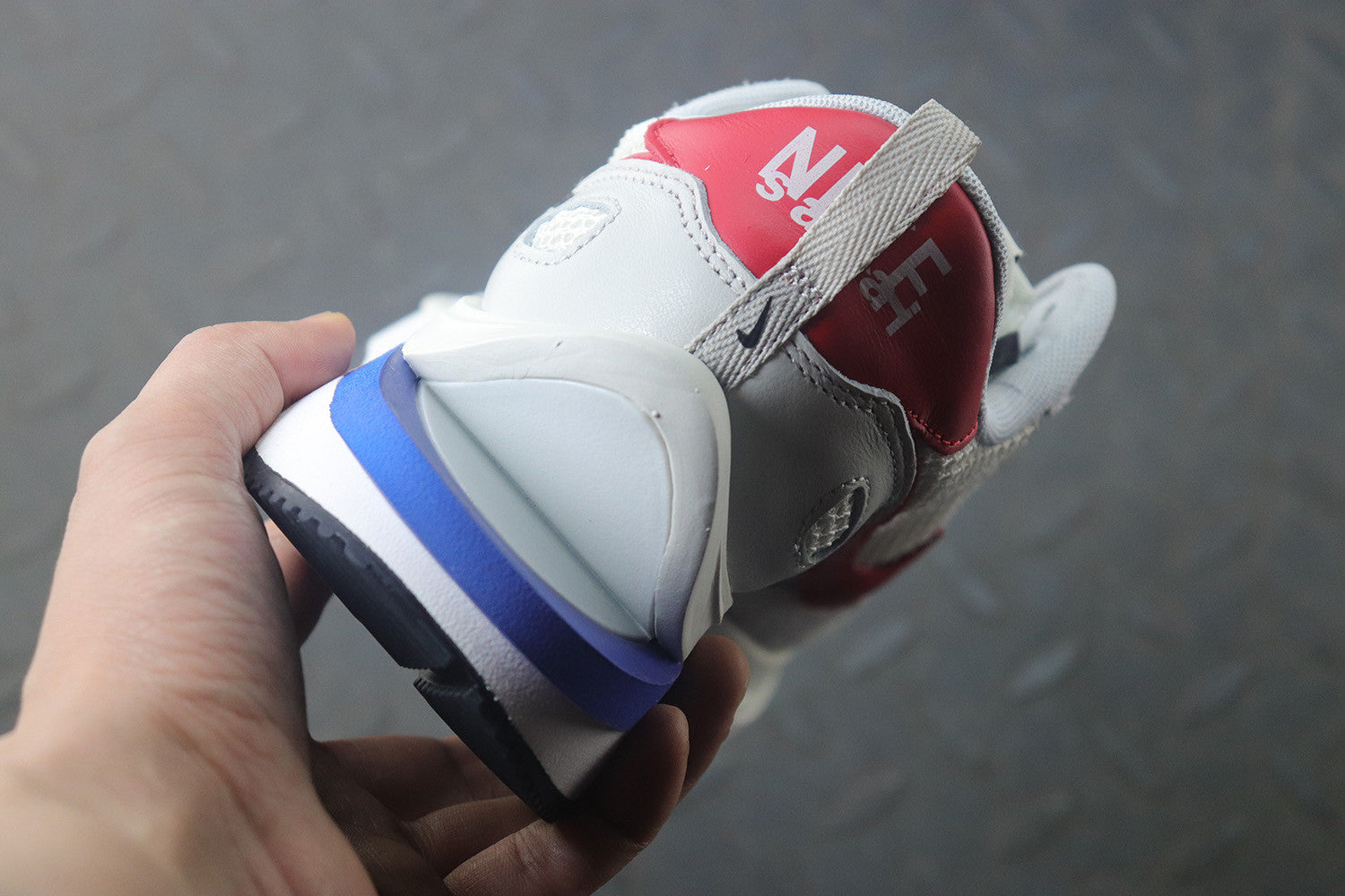 a7b328d1.jpg